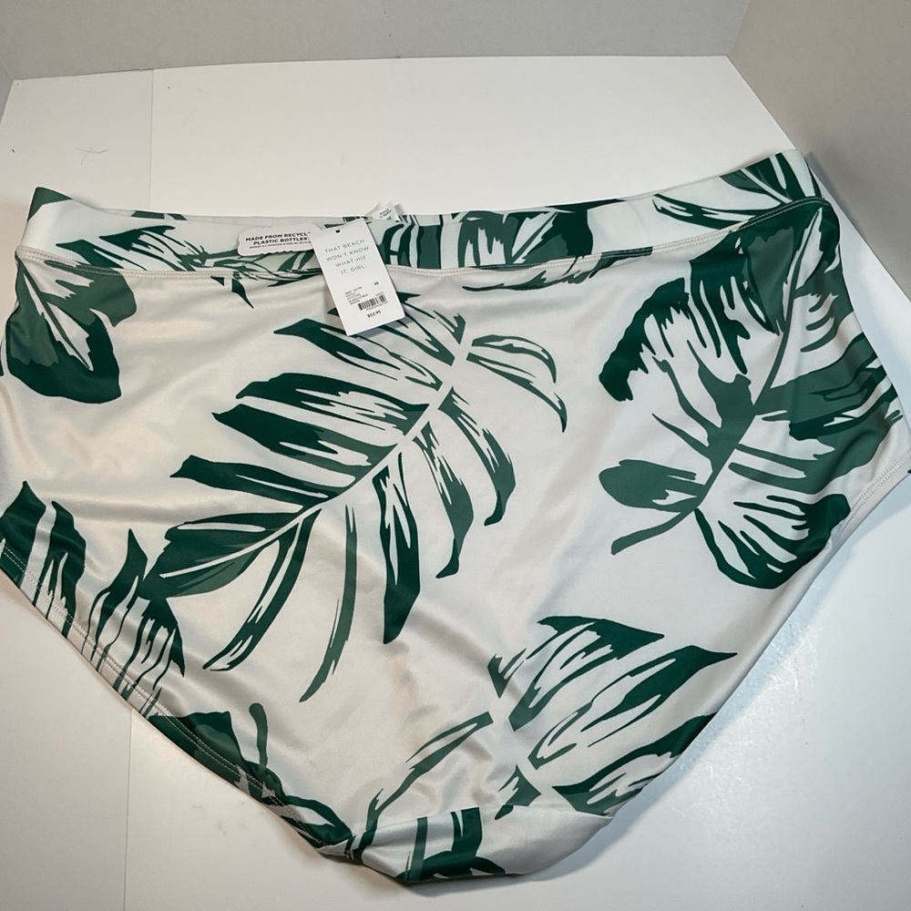 Cacique Green and White Bikini Tropical Print Swimwear bottom size 26 - Picture 4 of 8
